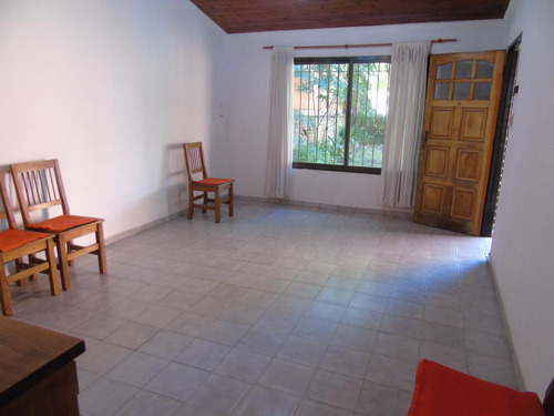 Casa En Venta En Villa Elisa