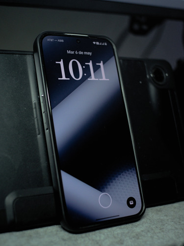 Nothing Phone 2a - Leves Detalles Esteticos (Usado)
