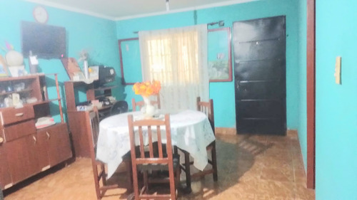 El Chañar - Casa De 3d + Cochera + Fondo C/ Escrituras