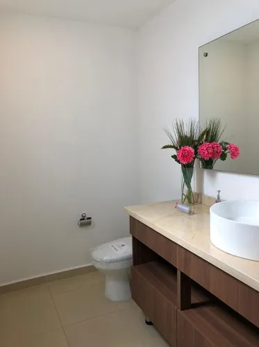 Preciosa Casa Tipo Duplex En Altos Juriquilla, 149 M2, De Super Lujo !!