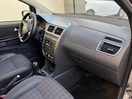 Imagen 16 de 24 de Volkswagen Suran 1.6 Trendline