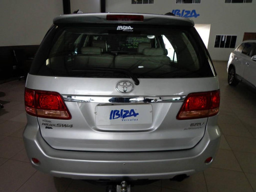 Toyota Hilux Sw4 Cd 3 .0 Srv 4x4 Aut.