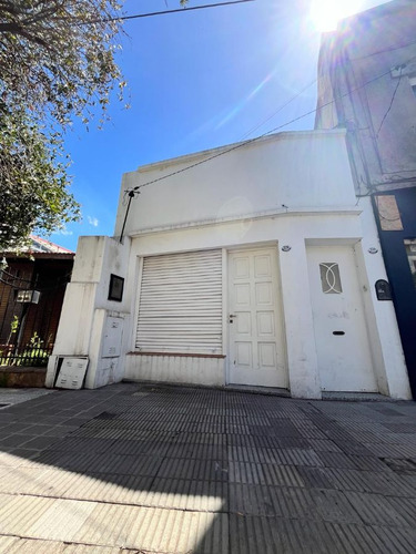 Venta Casa 3 Dormitorios Centro