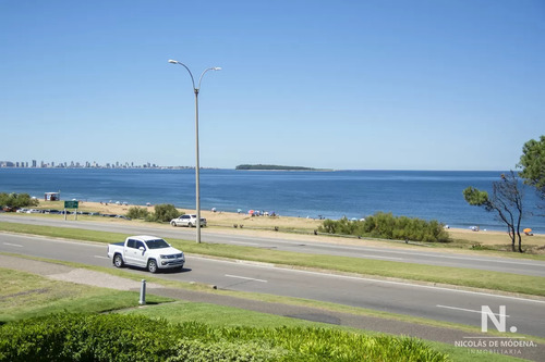 Hermoso Departamento En Venta!! 3 Dormitorios Frente Al Mar