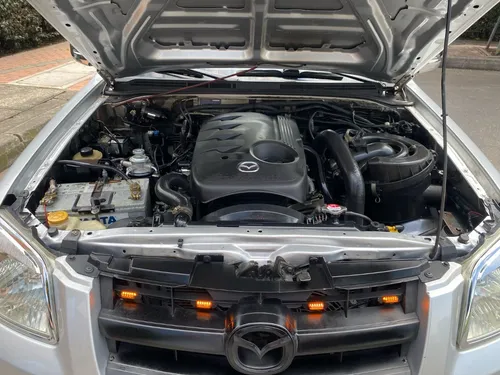 Mazda Bt-50 Mt 2500cc 4x4 Td