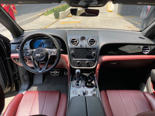 Imagen 6 de 8 de Bentley Bentayga 2019