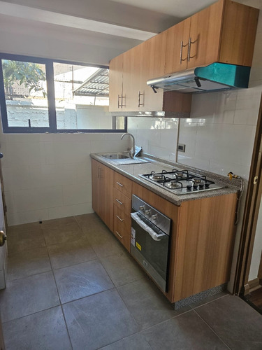 Arriendo Linda Casa 5 Dormitorios 3 Baños 8 Estac Centrica