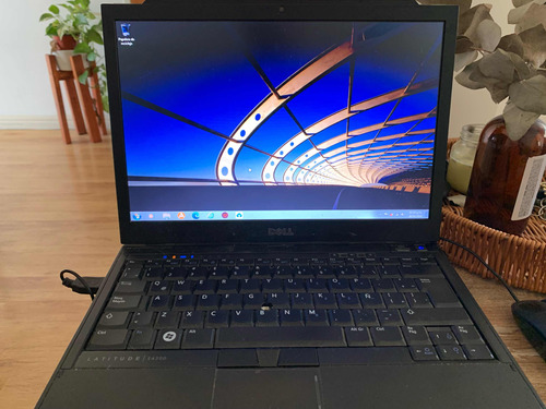 Notebook Dell Latitude E4300