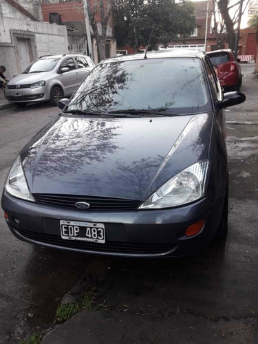 Imagen 6 de 9 de Ford Focus 1.6 Ambiente 2005