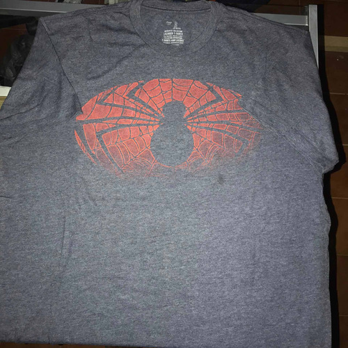 Remera Gap. Edición Marvel Spider-man. Made In Usa. Talle L