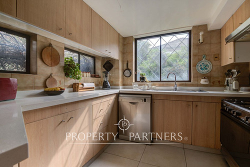 Casa En Venta Ubicada En Pedro De Valdivia Norte C...