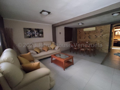 Townhouse En Venta Urb San Pablo Turmer Rah25-15603 Meglisf