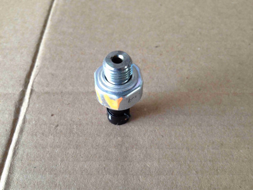 Sensor Bulbo De Aceite Motor 1.6 Gm Aveo G3 08-17 Original