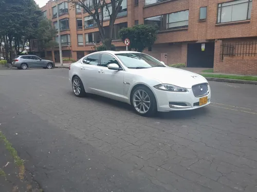 Jaguar XF 2.0 Luxury