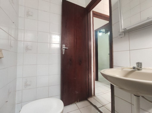 Imagem 11 de 17 de Casa Com 1 Dormitório À Venda, 43 M² Por R$ 90.000,00 - Tupi - Praia Grande/sp - Ca0497