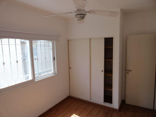 Venta Hermoso Triplex 4 Amb. - Ciudad Evita - Apto Prestamo