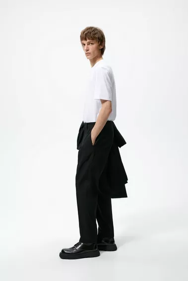 Moda Pantalones Pantalones de cintura alta Zara Pantal\u00f3n de cintura alta negro look casual 