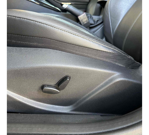 Ford Focus 2.0 TITANIUM PLUS 16V FLEX 4P POWERSHIFT