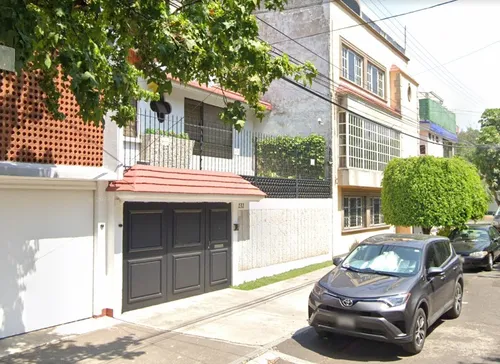 Casa En Venta En C. Presa Don Martín 131, Col. Irrigación, Miguel Hidalgo, 11500 Ciudad De México Ajrj