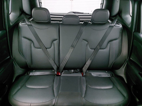 Jeep Renegade 1.8 16V FLEX LONGITUDE 4P AUTOMÁTICO