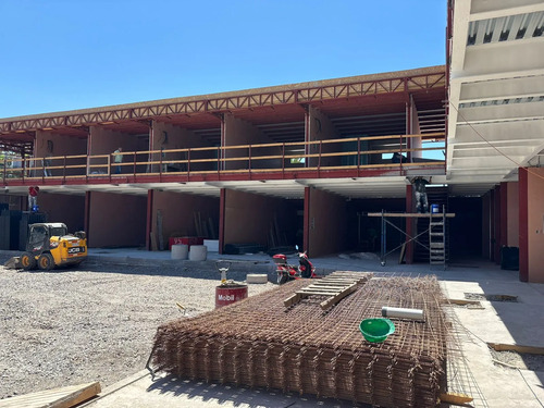 Arriendo Local Nuevo Strip Center Linderos (local N°7)