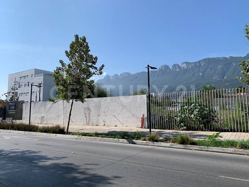 Terreno En Venta Calzada Del Valle