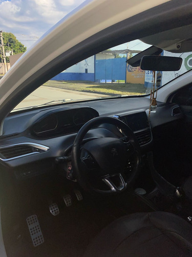 Peugeot 208 1.6 Feline Pack Cuir