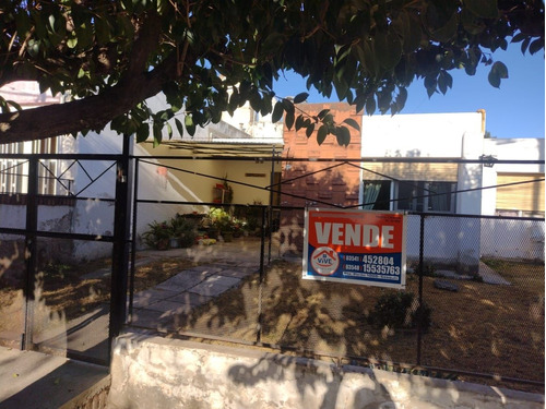 Venta Casa De 4 Dormitorios C/ Cochera En Santa María De Punilla