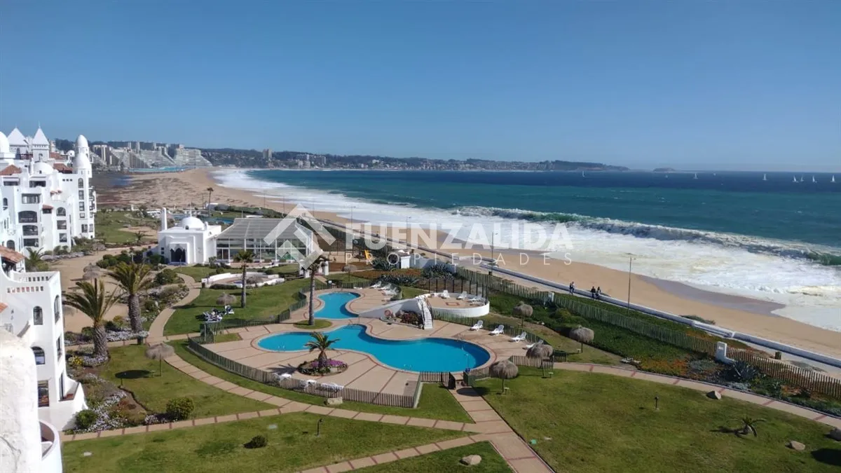 Imagen 2 de 17 de Venta, Penthouse, 4d - 3b Exclusivo Condominio, Algarrobo