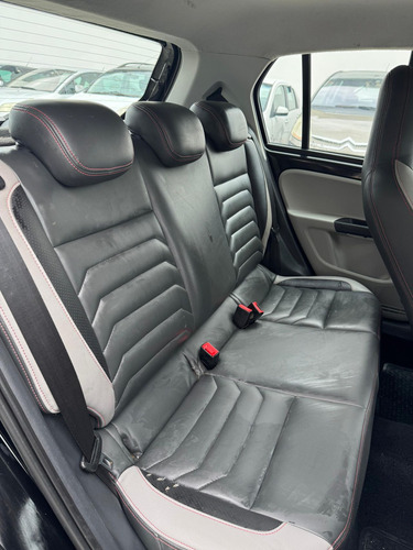 Volkswagen Up! move 1.0 TSI Total Flex 12V 5p
