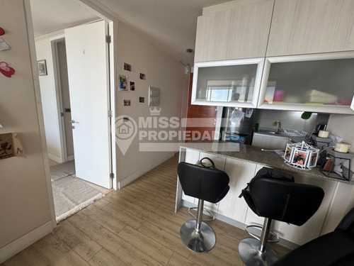 Se Vende Departamento En Edificio Playa Llacolen 04200