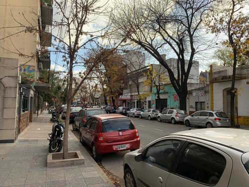 Imagen 10 de 11 de Local - Urquiza R