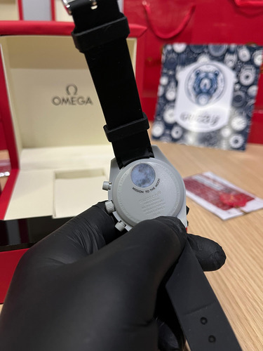 Reloj Omega X Swatch: Cronógrafo Negro De Caucho Unisex Negro Negro (Reacondicionado)
