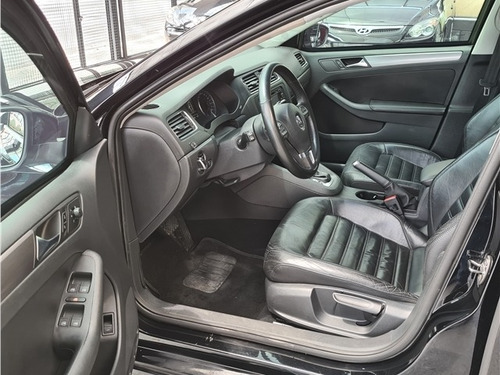 Volkswagen Jetta 2.0 Tsi Highline 200cv Gasolina 4p Tiptroni