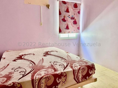 Imagen 12 de 17 de ¡de Oportunidad! Bonita Y Acogedora Vivienda Amoblada En Venta. En Pedro Manuel Arcaya, Punto Fijo Falcon. Cod Flex 23-7780