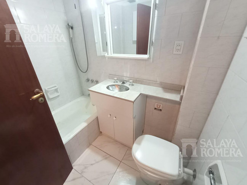 Semipiso 2 Ambientes Balcón Al Frente Barrio Norte Apto Profesional