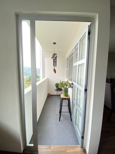 Imagen 14 de 23 de Departamento En Venta En Lago Esmeralda