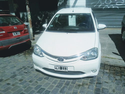 Toyota Etios 1.5 4p Xls Impecable (cf)