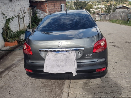 Imagem 10 de 15 de Peugeot 207 Passion 2011 1.4 Xr Flex 4p