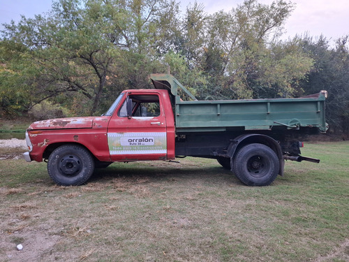 Ford F-350 Volcador