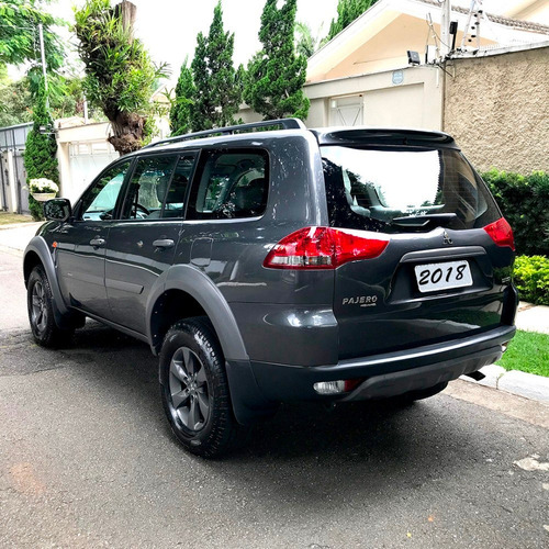 Mitsubishi Pajero 32 Outdoor 4x4 Turbo Diesel 4p Partic U.d.