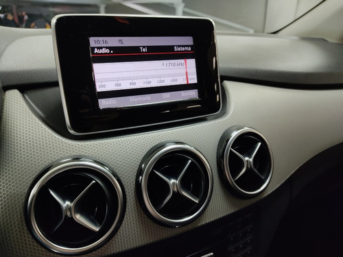 Mercedez Benz B200 Sport At Blue Efficiency 2013