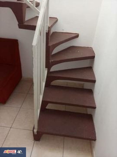 Imagem 6 de 15 de Cobertura Duplex Com 2 Dormitórios Para Locação, 88 M²-r$ 1300,00 Jd Santo Expedito - Guarulhos/sp - Ai30377