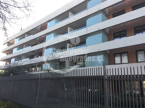 Departamento En Venta De 2 Dorm. En Vitacura