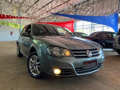 Imagem 2 de 5 de Volkswagen Golf