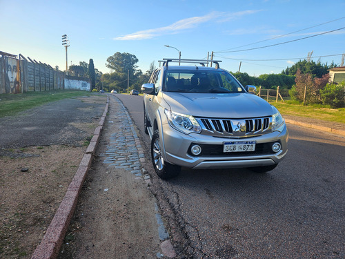 Mitsubishi L200 2.5 Cd 4wd High-power Di-d At5 Cuero