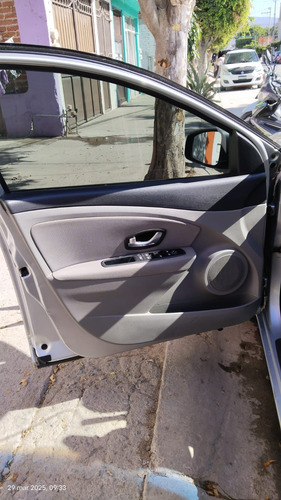 Renault Fluence 2.0 Dynamique Plus Mt