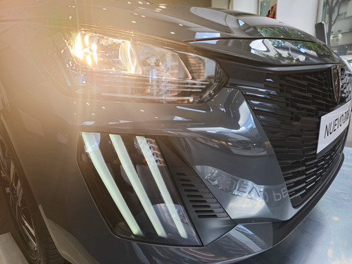Peugeot 208 1.0T Allure Pack