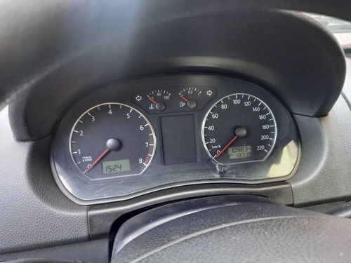 Imagem 2 de 6 de Volkswagen Polo 1.6 Mi 8v Total Flex 4p Manual