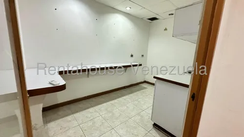 Local En Venta - Mls #25-13856